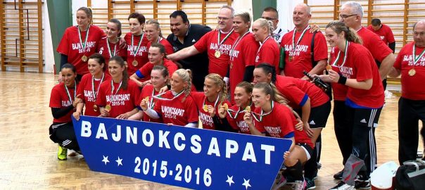 Ti vagytok a legnagyobban! - bajnok a KisvárdaKisvárda - Az egri Eszterházy KFSC elleni győzelemmel megszerezte a bajnoki címet és feljutott az NB I-be a Kisvárdai KC.